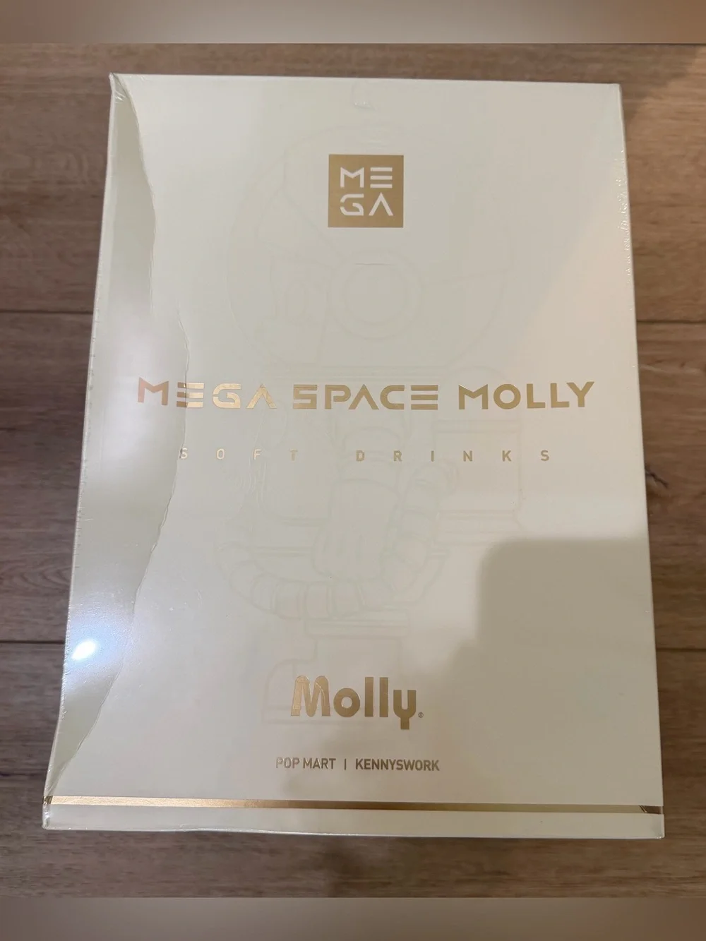 400%‎ Mega Space Molly Confirmed Blue Hawaii Soft Drinks Series Pop Mart